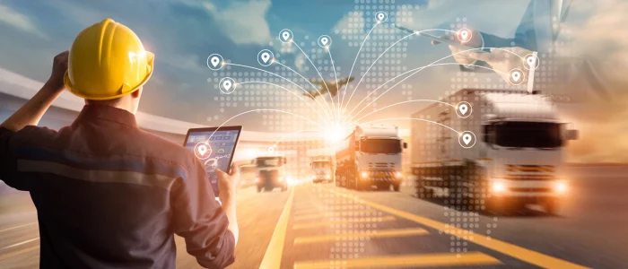 Monitoreo digital de transporte terrestre en logística internacional con flota de camiones y gestión en tiempo real de envíos